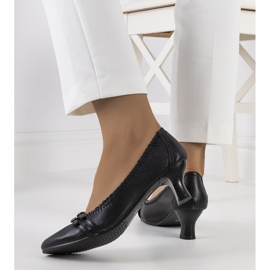 Pompe negre cu Kopi elastic negru 1