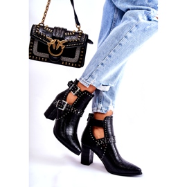 WJ2 Cizme Dama Pe Toc Cu Strasuri Negru Kelin 2 WJ2 Cizme Dama Pe Toc Cu Strasuri Negru Kelin 2