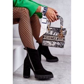 Cizme din piele intoarsa la moda pe toc inalt Laura Messi 2509 negru 2