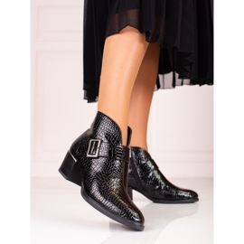 Vinceza Cizme de damă pe un stâlp Shelovet joasă, cu cataramă negru 1 Vinceza Cizme de damă pe un stâlp Shelovet joasă, cu cataramă negru 1