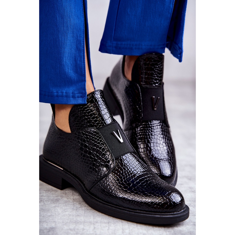 Vinceza Cizme lăcuite cu decupaje pe toc plat Black Eunice negru 2