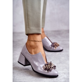 PA2 Pantofi netezi din piele lăcuită cu decor gri Delaver 2