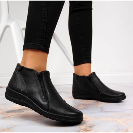 Cizme confortabile din piele neagră Helios 642 negru 2