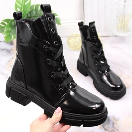 S.Barski Cizme lacuite izolate negre de S. Barski negru 1