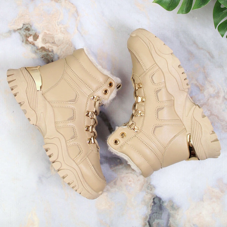 News Cizme de zapada dama cu platforma cu blana bej NOUTATI 1