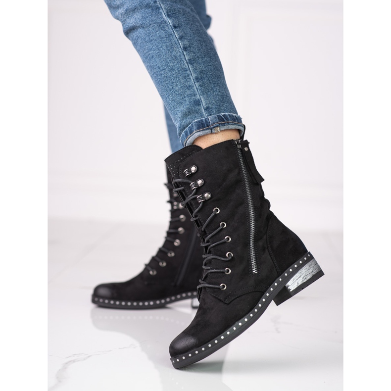 Muncitoare negre de S. Barski negru 1