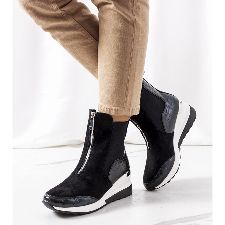 PA1 Tenisi negri pe pană Triaca negru 1 PA1 Tenisi negri pe pană Triaca negru 1