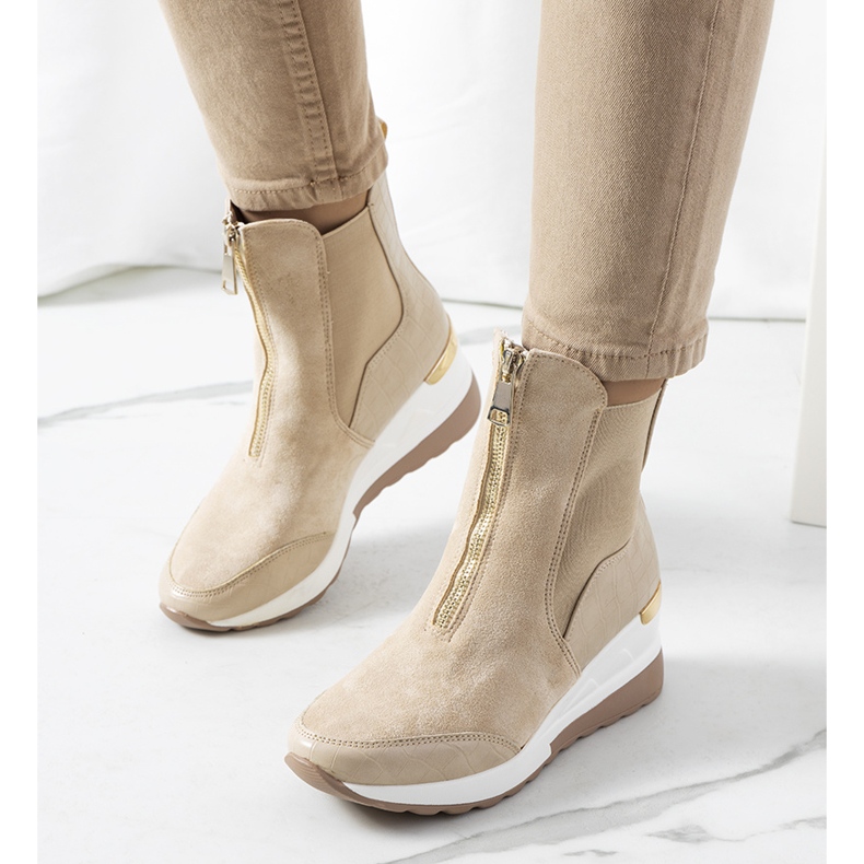 BM Tenisi bej pe pană Triaca 1