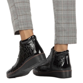 Cizme cu pană izolate din piele Filippo W PAW277A negru 1 Cizme cu pană izolate din piele Filippo W PAW277A negru 1