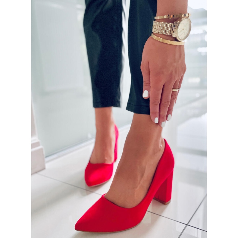 Pompe pe stâlpul Ivonne Red roșu 1