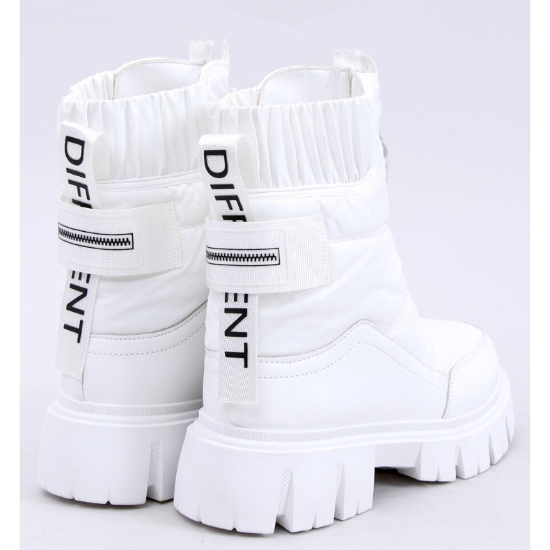 PA1 Cizme izolate de zapada de la Joanie White alb 2