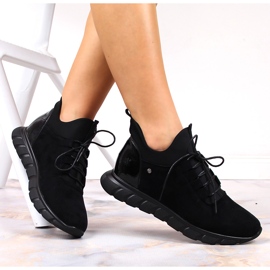 Cizme slip-on de damă din piele intoarsa neagra de la Vinceza negru 1