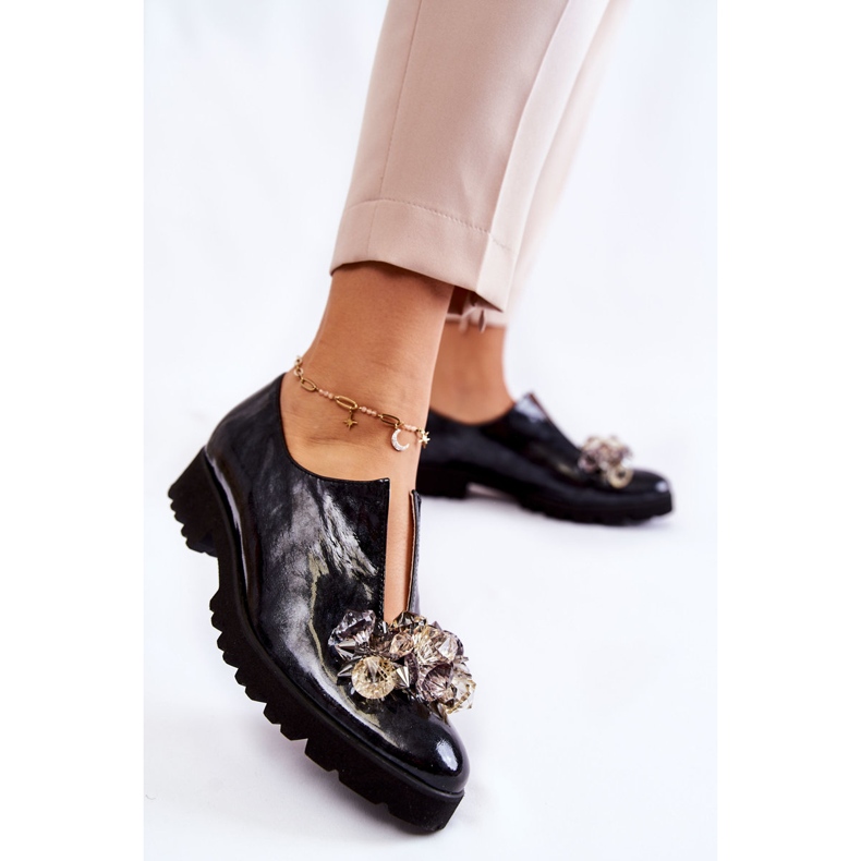 PA2 Pantofi eleganti lacuiti cu decor Cindy negru si gri 1