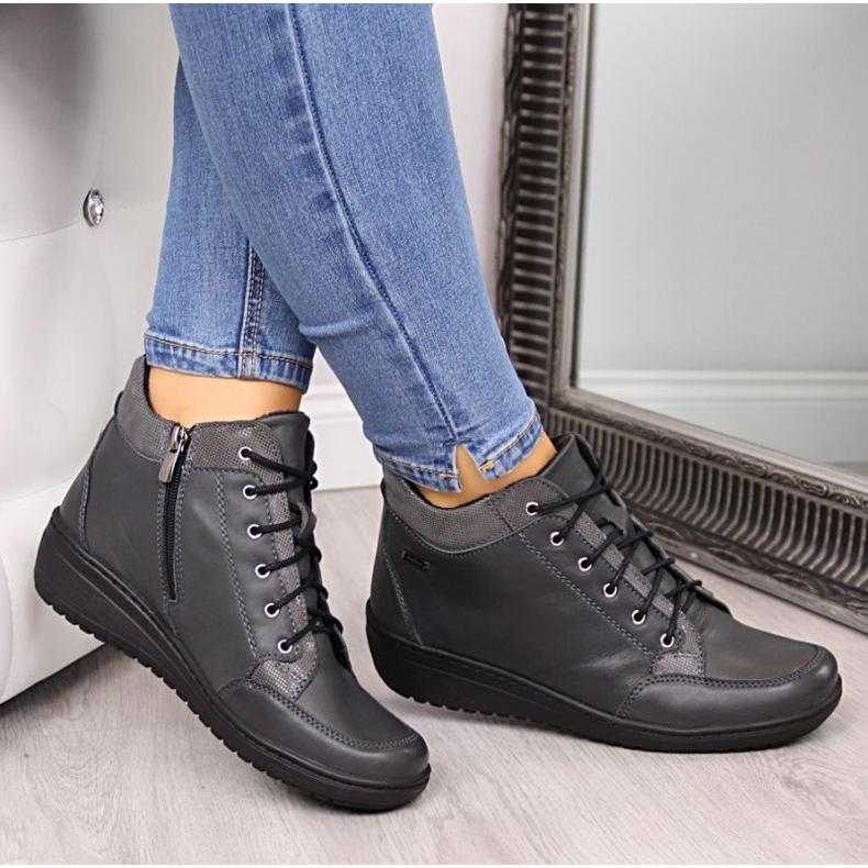 Cizme din piele cu pană izolată Helios W H524A gri 2 Cizme din piele cu pană izolată Helios W H524A gri 2