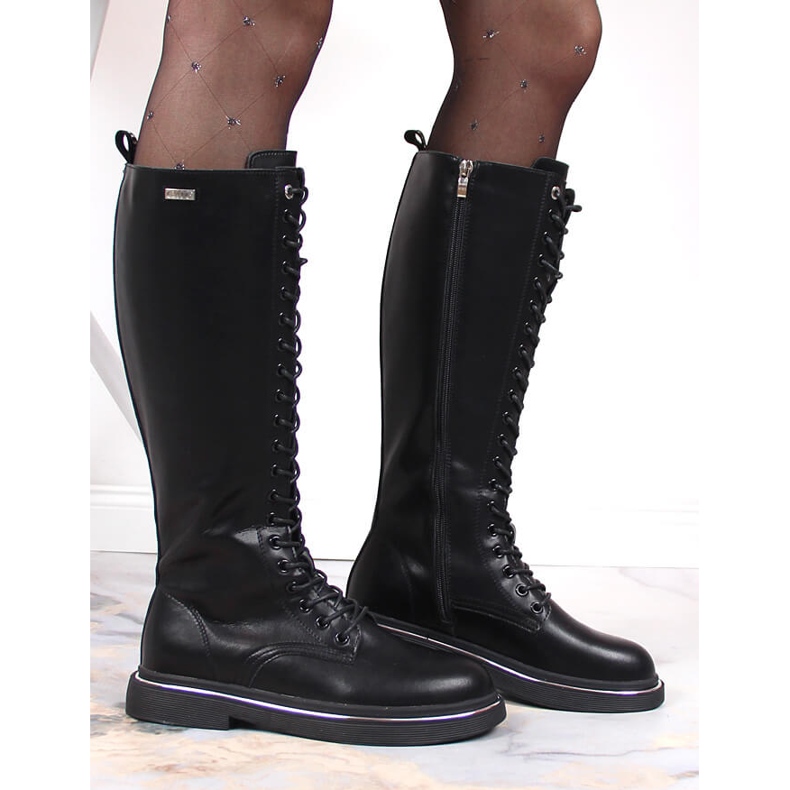 Cizme din piele pentru femei izolate negre Goe KK2N4046 negru 1 Cizme din piele pentru femei izolate negre Goe KK2N4046 negru 1