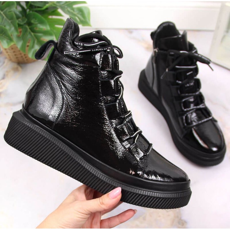 Cizme izolate lacuite din piele Artiker W HBH36 negru 1