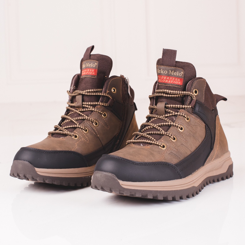 SHELOVET Cizme înalte maro pentru bărbați 2 SHELOVET Cizme înalte maro pentru bărbați 2