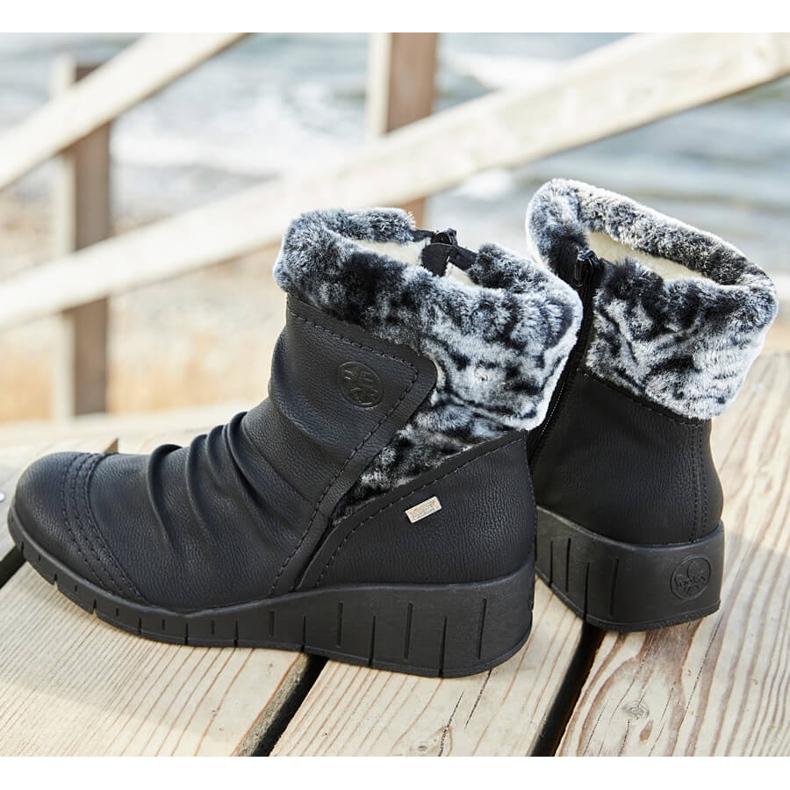 Cizme de iarnă impermeabile pentru femei Rieker Y1361-00 negre alb 1