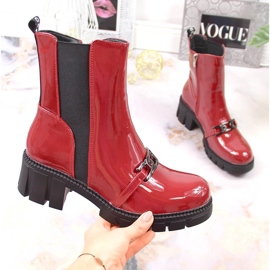 Cizme lăcuite pe un bloc și o platformă cu lanț, Potocki roșu cald roşu 1