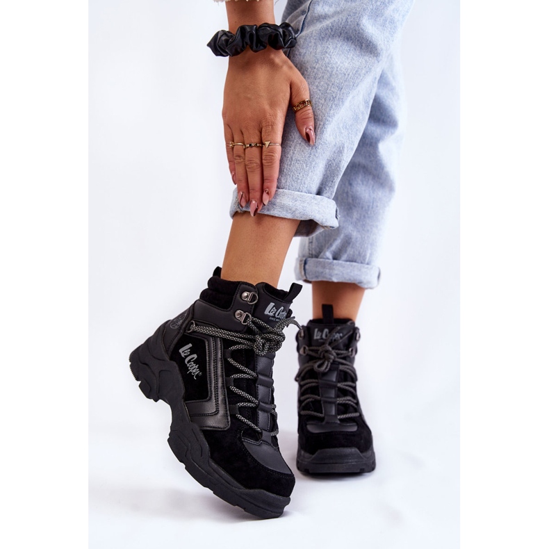 Pantofi de trekking pentru femei Trappers Lee Cooper LCJ-22-31-1441 Negru 1