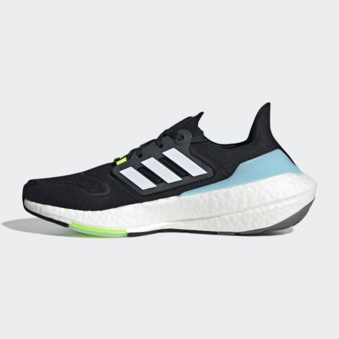 Pantofi Adidas Ultraboost 22 W GX6658 negru 1