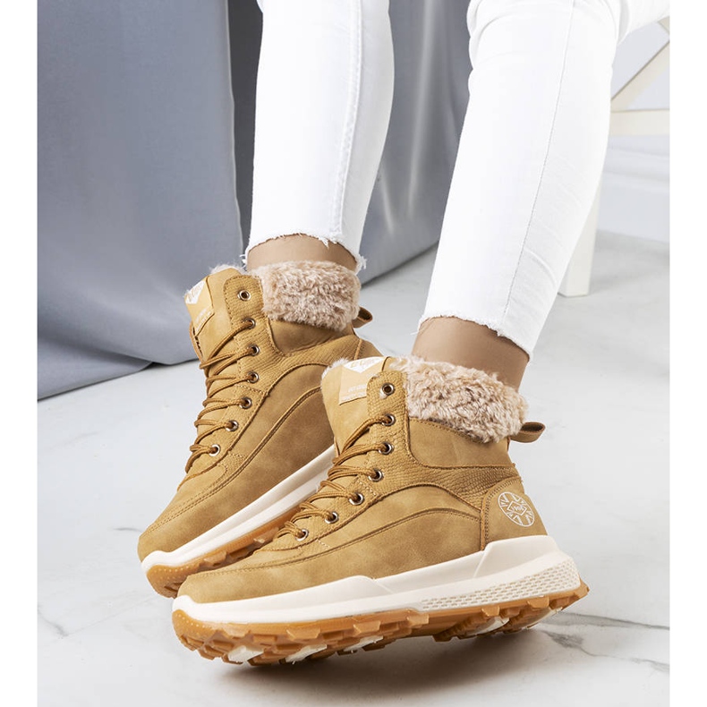 Cizme izolate bej LCJ-22-44-1361L Lee Cooper 1