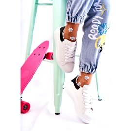 Pantofi sport cu platformă de damă, alb și negru 2 Pantofi sport cu platformă de damă, alb și negru 2