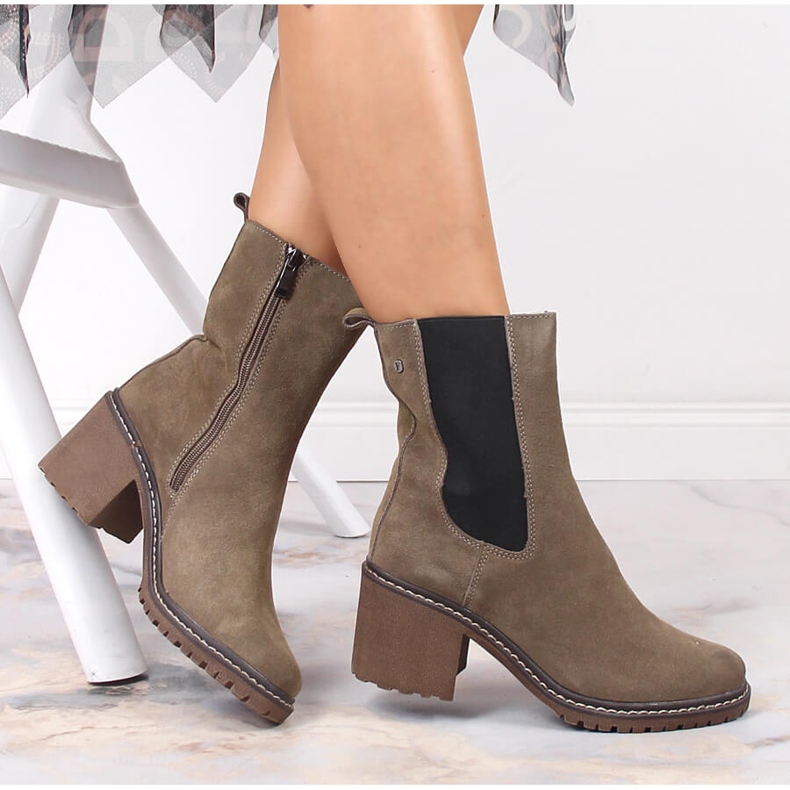 Cizme de dama piele intoarsa pe stalp, bej cald Filippo 1 Cizme de dama piele intoarsa pe stalp, bej cald Filippo 1