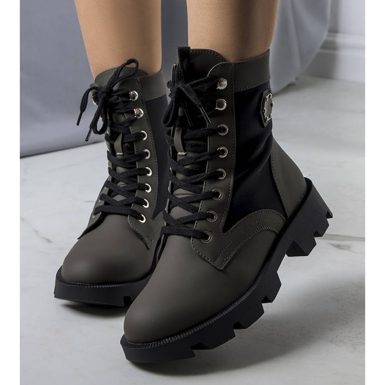 BM Cizme verzi izolate de la Orozo negru verde 2