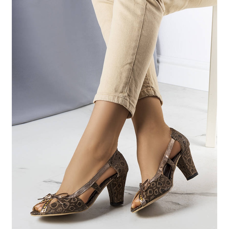 PA1 Pompe maro cu toc înalt de la Lavra cupru 2