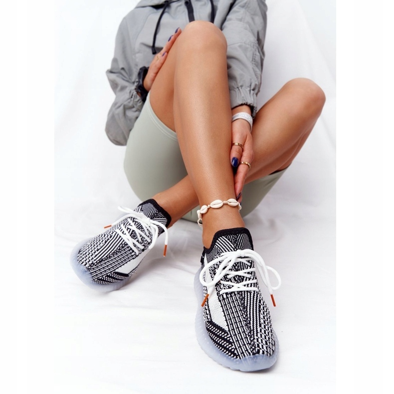 PA1 Încălțăminte sport pe o talpă de gel Freestyler negru alb 1