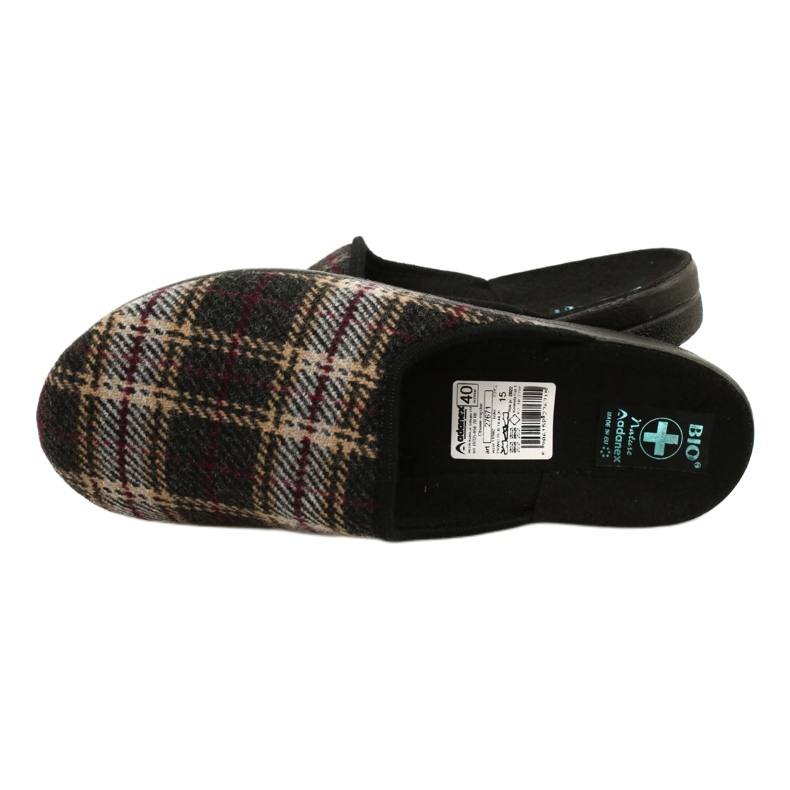 Papuci pentru bărbați Adanex în carouri 27671 bej negru multicolor 4 Papuci pentru bărbați Adanex în carouri 27671 bej negru multicolor 4