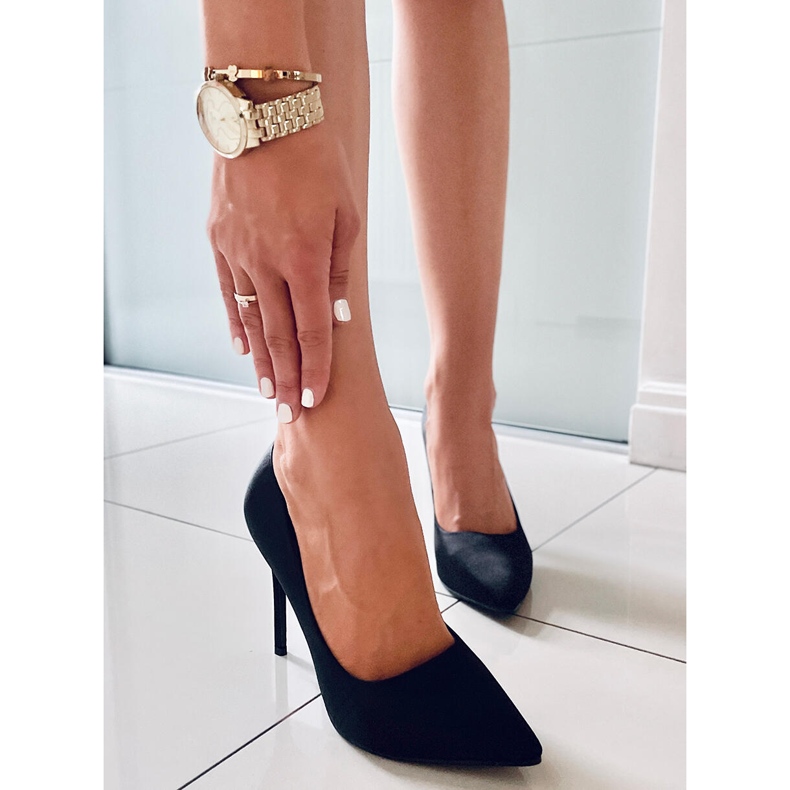 PA1 Tocuri de damă din satin Talia Black negru 2