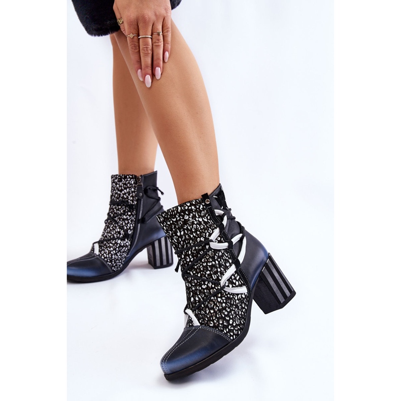 Tocuri înalte din piele de damă Maciejka 05605-01 alb și negru 2