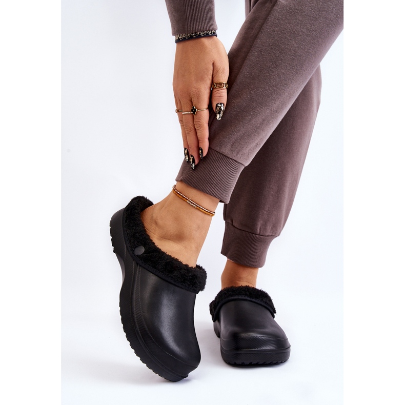 PM2 Papuci de dama Foam Warm Crocs Black Cova negru 1