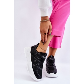 Pantofi clasici cu platforma Larec negru 1