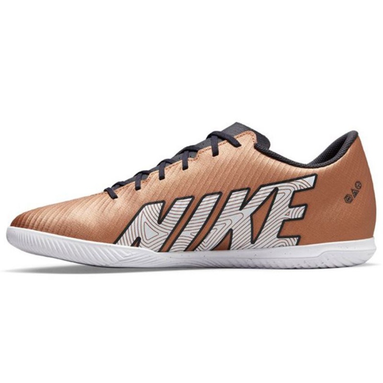 Pantofi de fotbal Nike Mercurial Vapor 15 Club Qatar Ic M DR5951 810 maro auriu de aur 1