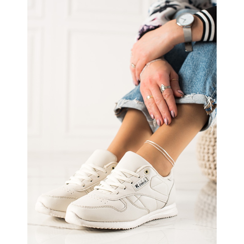 TRENDI Pantofi sport clasici bej 1