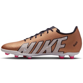 Pantofi de fotbal Nike Mercurial Vapor 15 Club Mg M DR5953 810 maro bej și maro 1 Pantofi de fotbal Nike Mercurial Vapor 15 Club Mg M DR5953 810 maro bej și maro 1