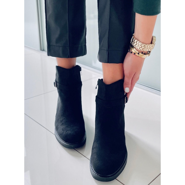 BM Aretha Cizme negre cu toc lat negru 2