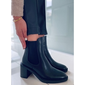 BM Cizme clasice Clea Black cu toc negru 1