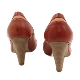 Pompe din piele pentru femei 1392 maro decorat cu dungi Edeo 3