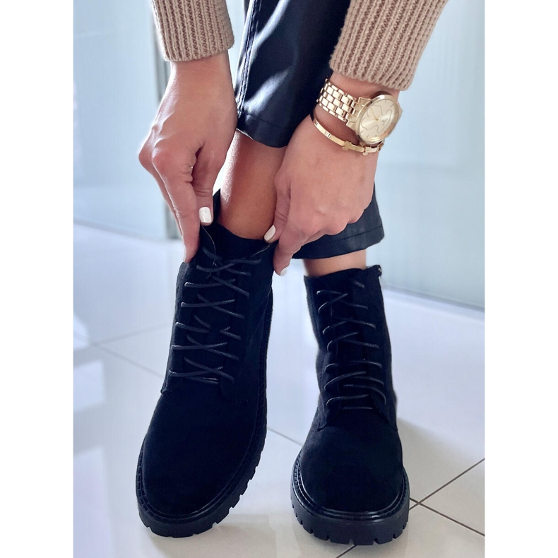 PA1 Gaten Cizme negre din piele intoarsa cu siret negru 2