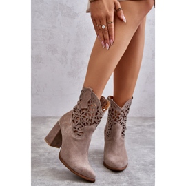 Lewski Shoes Botine ajurate din piele intoarsa Pantofi Leewski 3264 Maro deschis 1