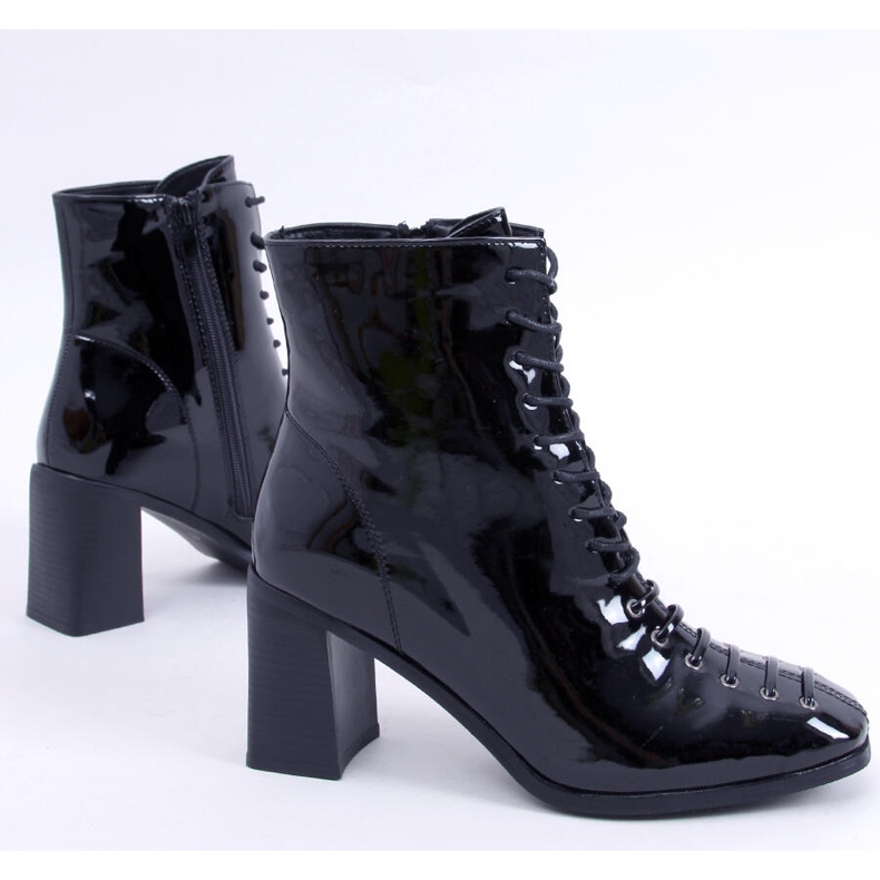BM Botine cu toc înalt, Aubrey Black lăcuit negru 1 BM Botine cu toc înalt, Aubrey Black lăcuit negru 1