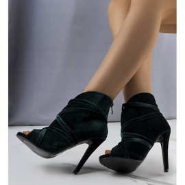 Pompe verzi elegante cu fețe de la Sao verde 1