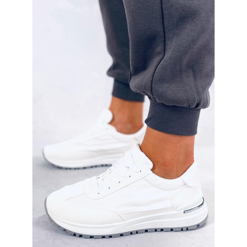 BM Tenisori Barks White pentru dama alb 1