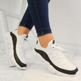 Pantofi sport de damă Big Star FF274A052 albi 1