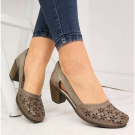 Pompi de damă din piele ajurata bej Rieker 40986 1