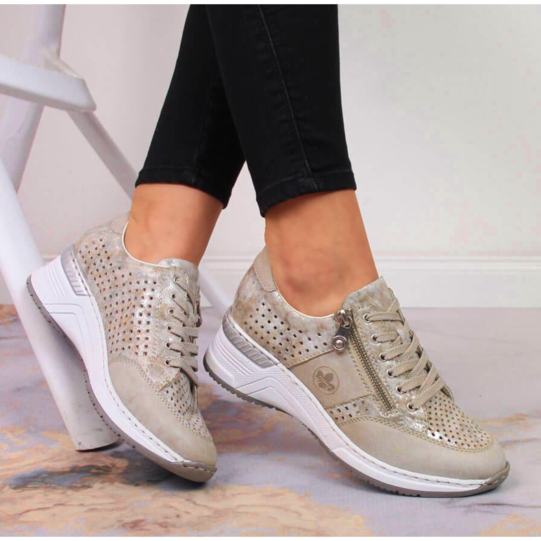 Pantofi cu pană de damă Rieker N4327-80 bej 2